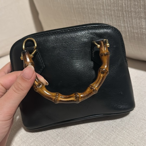 Vintage Gucci Black Mini Bag with Bamboo Handles - Picture 6 of 10